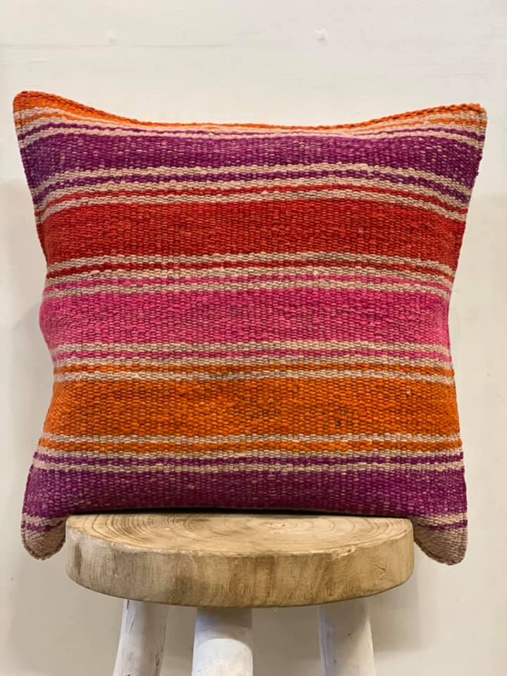 PISAC CUSHION