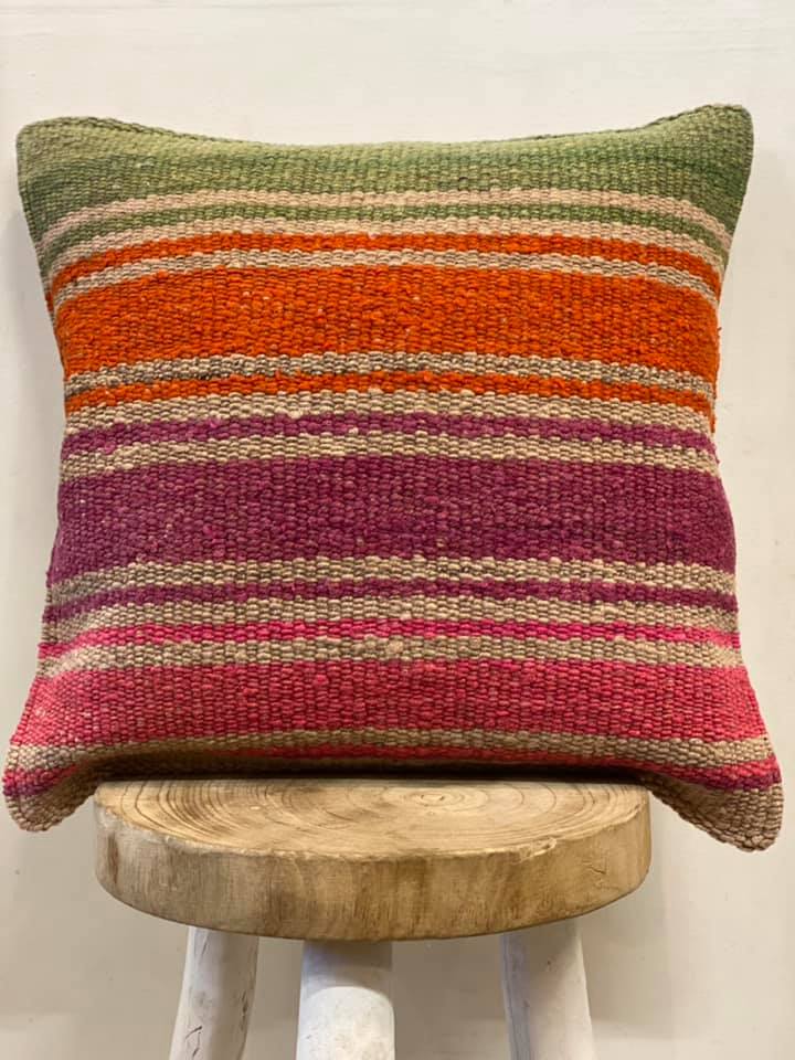 PISAC CUSHION