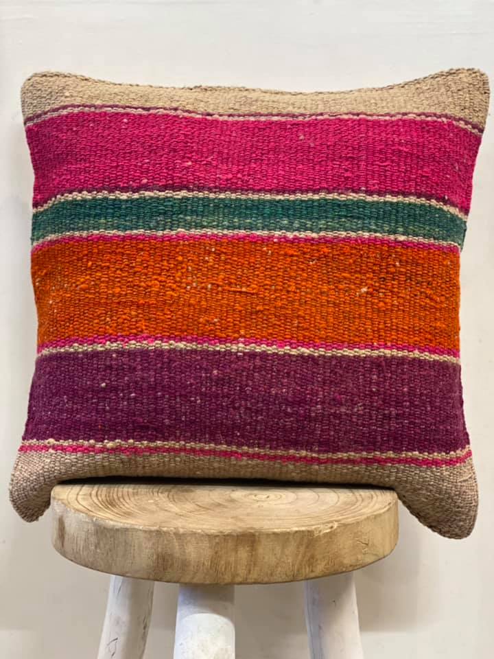 PISAC CUSHION