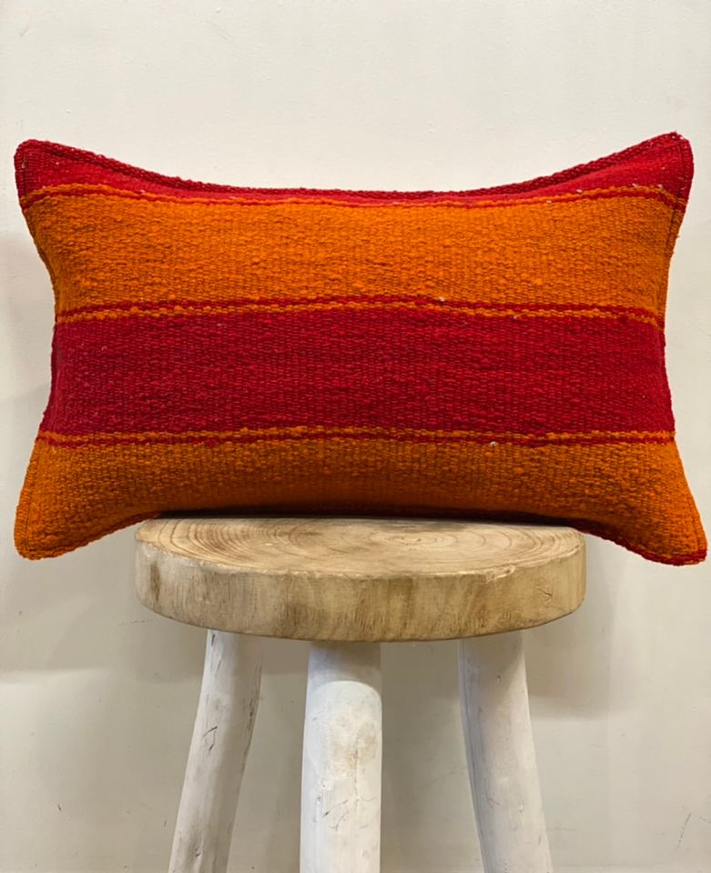 IQUITOS CUSHION
