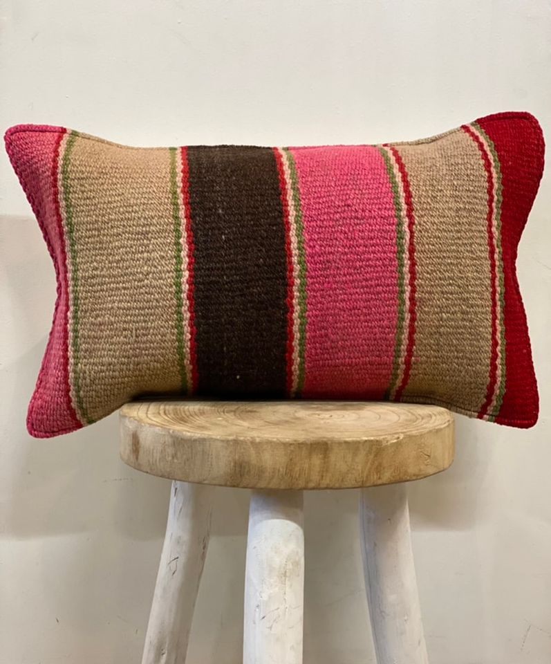 IQUITOS CUSHION