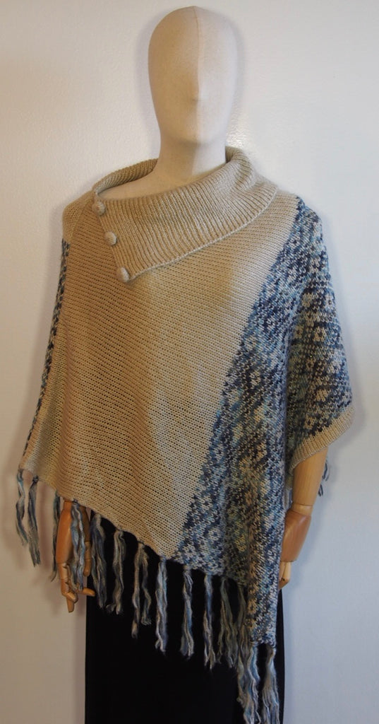 Mariana Poncho Crema
