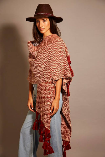 Shilla Ruana Red