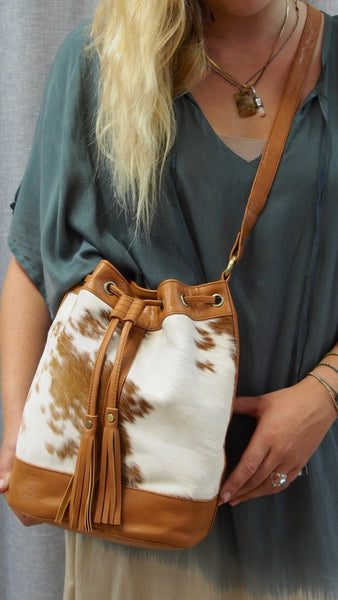 Cowhide  Drawstring Bucket Bag